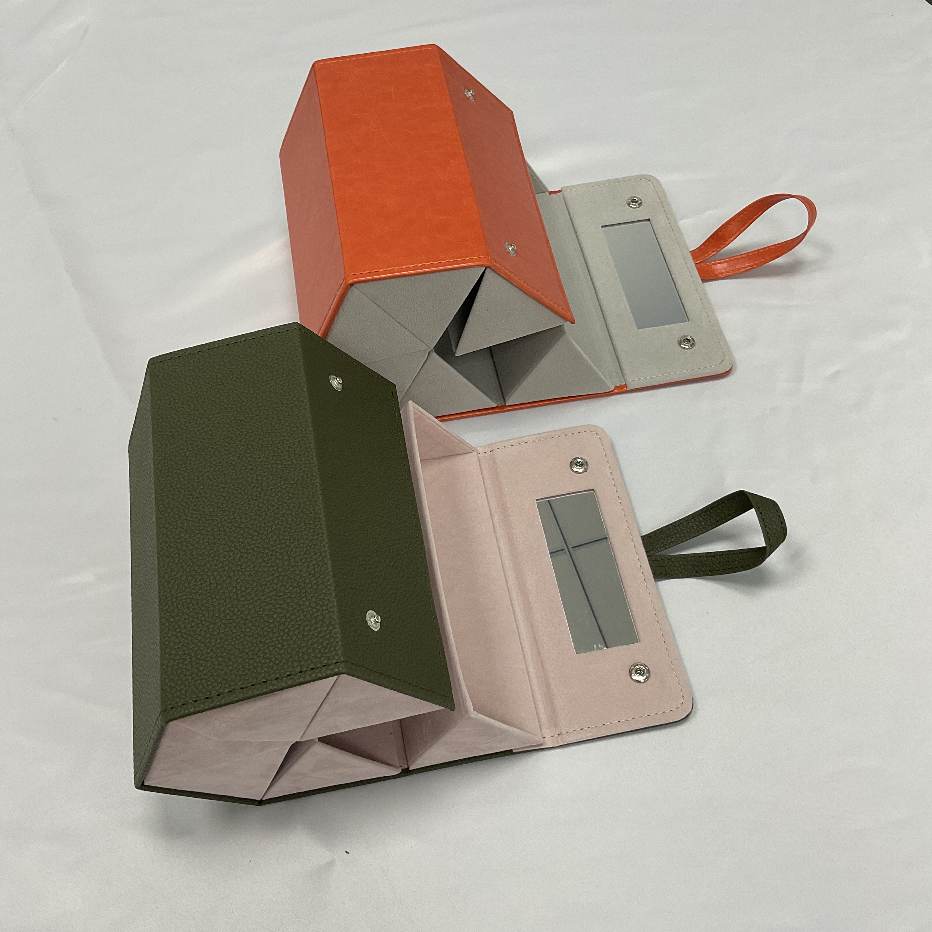 Multifunctional Folding Glasses Storage Box
